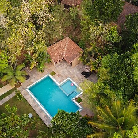 Raindrops Resorts Wayanad スルタン・バザリー エクステリア 写真